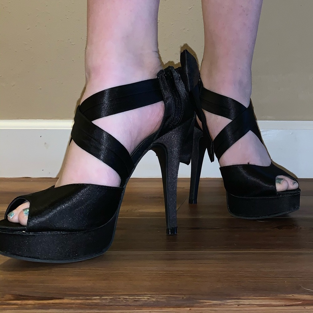 Black Platform Heels with Bows
